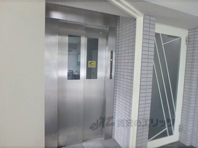 エレベーター