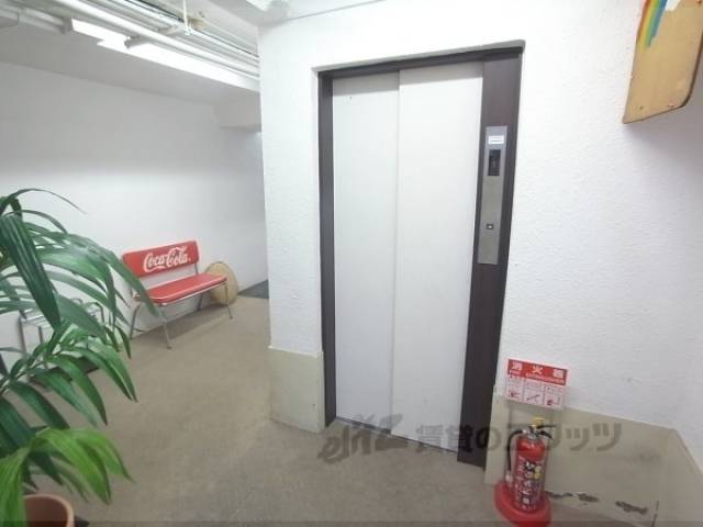 エレベーター