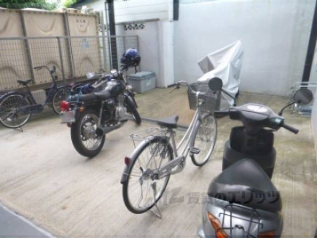 駐輪場