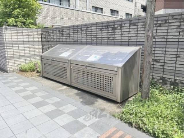 ゴミ置き場