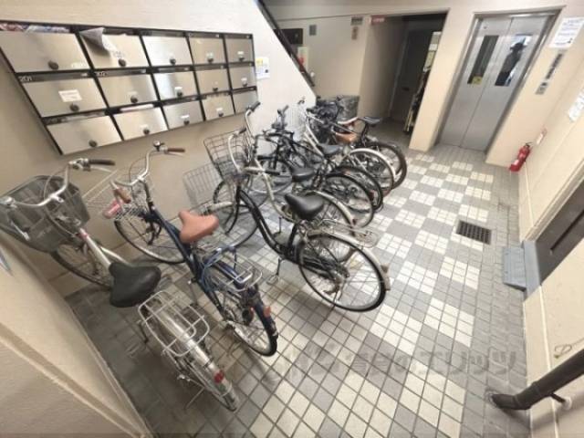駐輪場