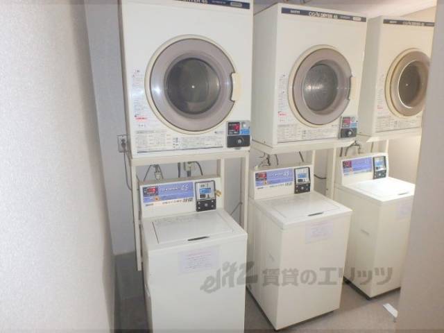 コインランドリー