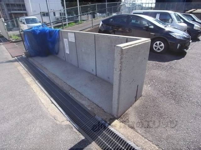 ゴミ捨て場
