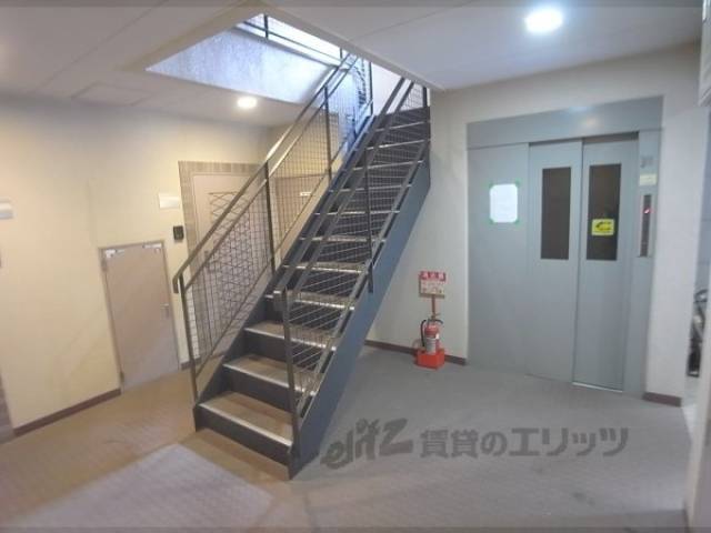 エレベーター