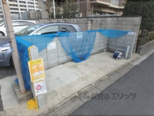ゴミ置き場