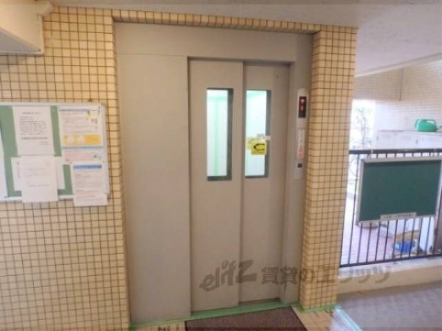 エレベーター