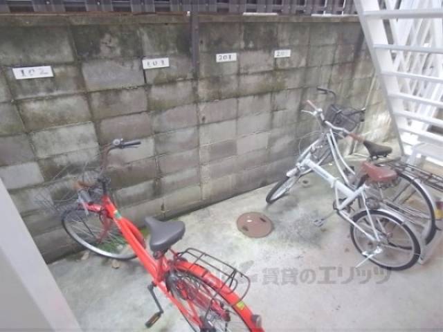 駐輪場