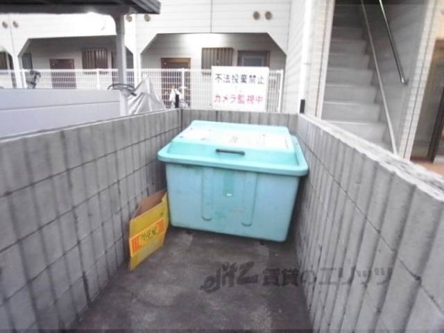 ゴミ置き場