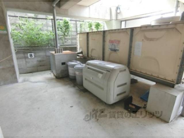 ゴミ置き場