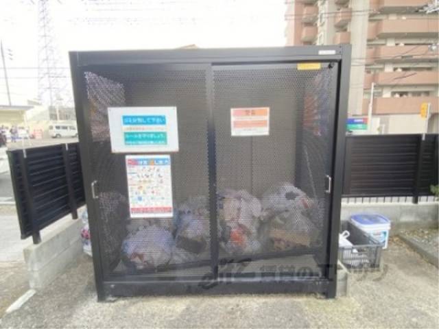 ゴミ置き場