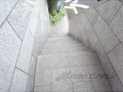 エントランス　テナント