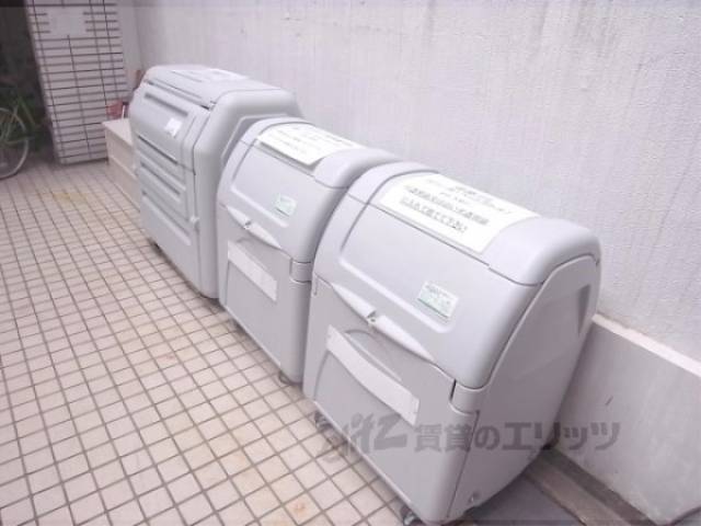 ゴミ置き場
