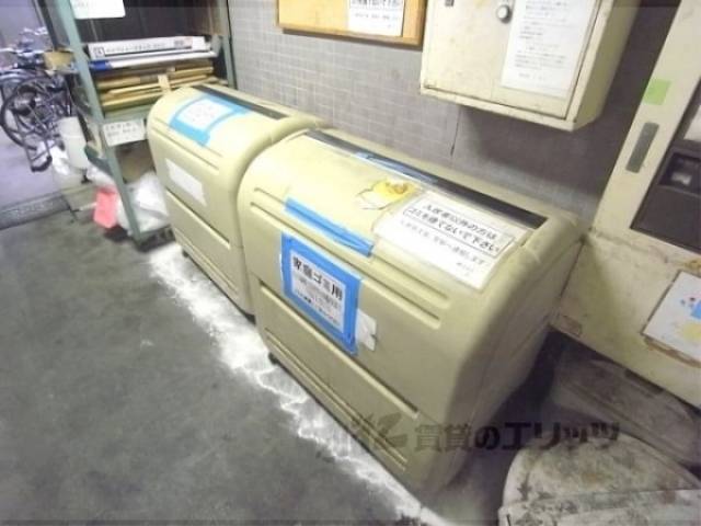 ゴミ置き場