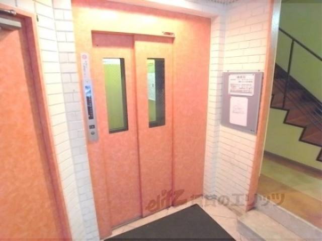 エレベーター