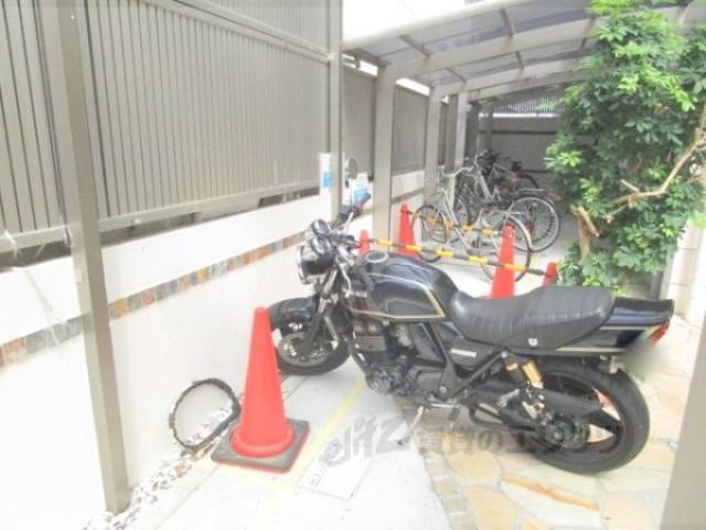 バイク置き場