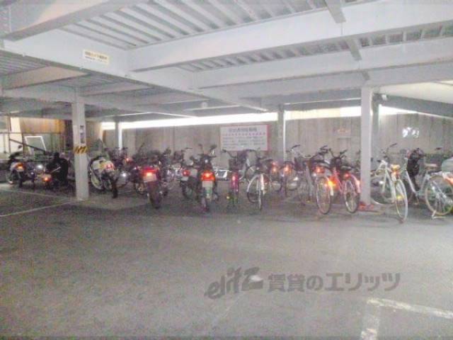 駐輪場