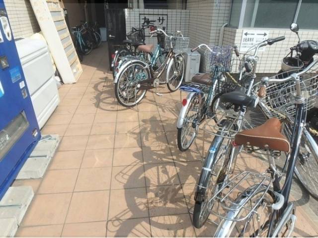 駐輪場
