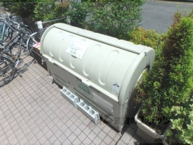 ゴミ置き場