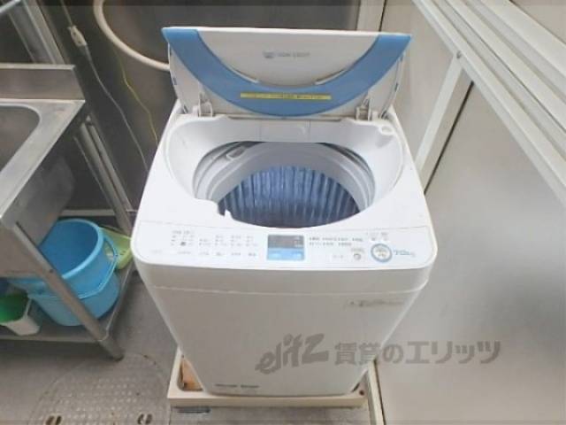 洗濯機 30分100円で使えます。