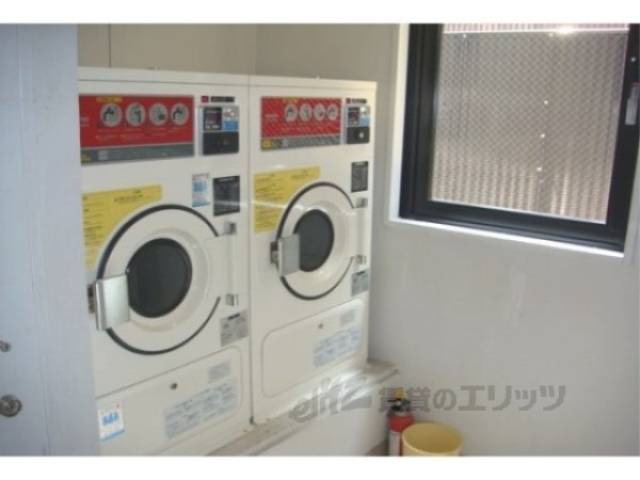 コインランドリー