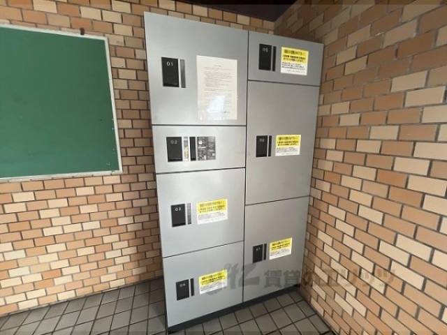 宅配ボックス