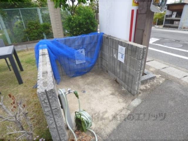 ゴミ置き場