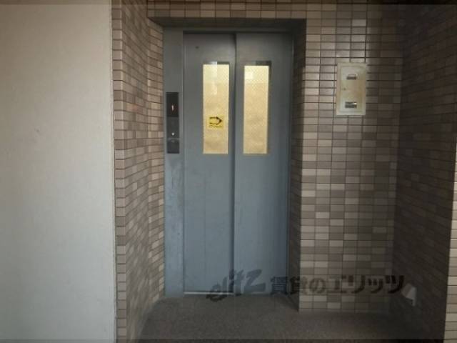 エレベーター