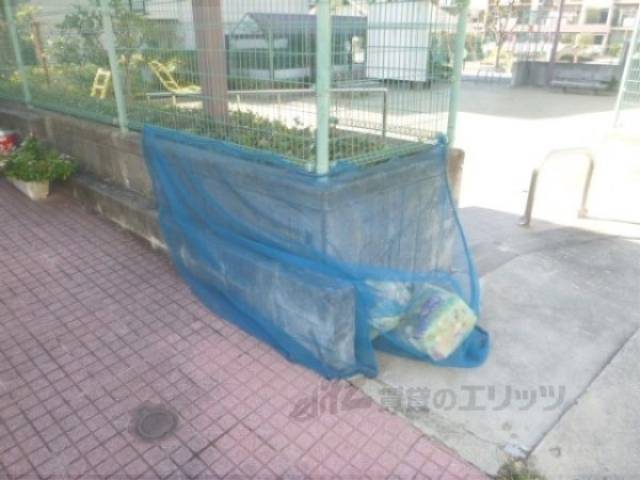 ゴミ置き場