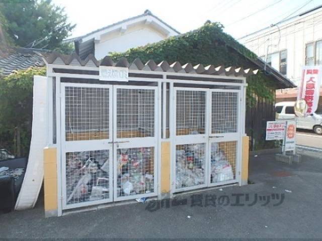 ゴミ捨て場