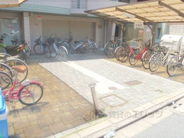 駐輪場