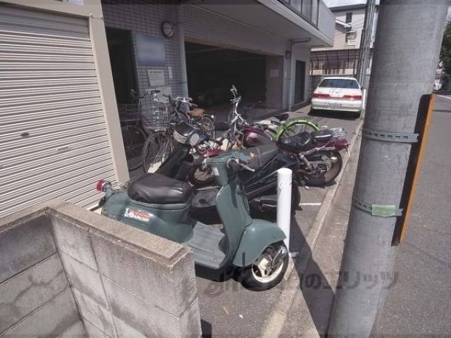 駐輪場