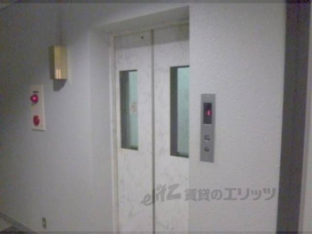 エレベーター