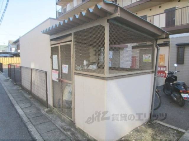 ゴミ置き場