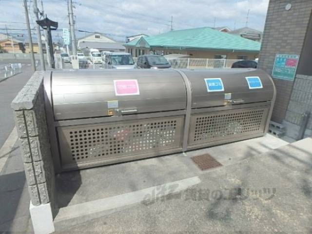 ゴミ置き場