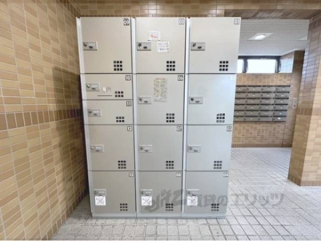 宅配ボックス