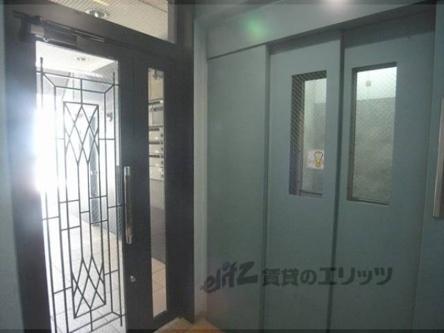 エレベーター