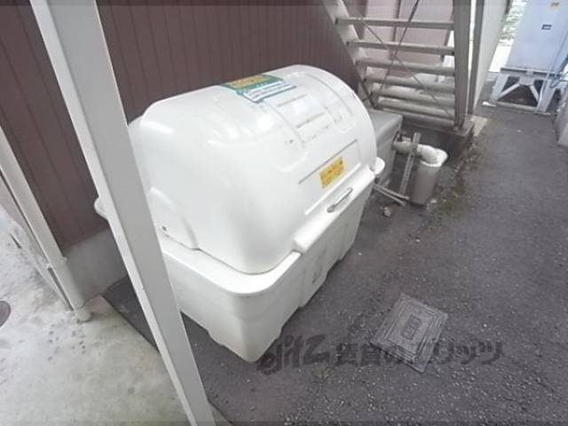 前面道路　ゴミ捨て場