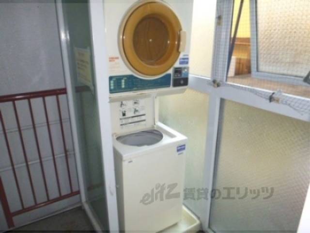 コインランドリー