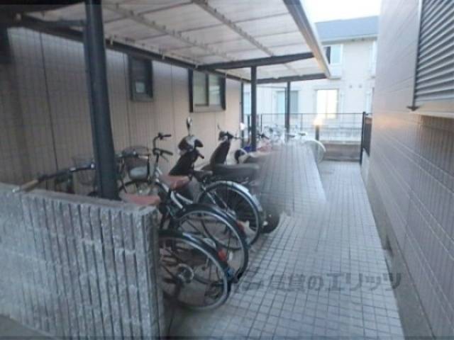 駐輪場