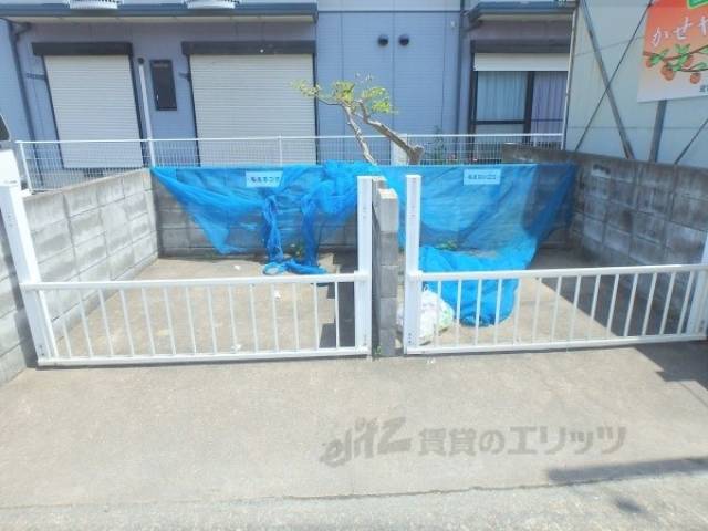 ゴミ収集場所