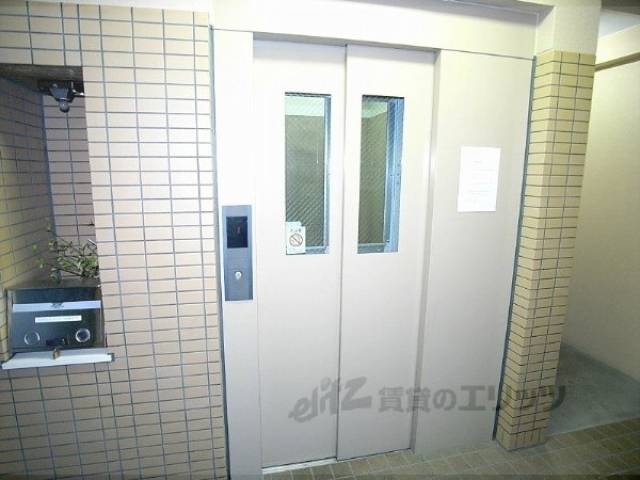 エレベーター