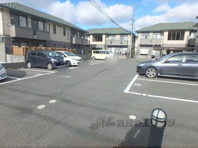 駐車場　消火器