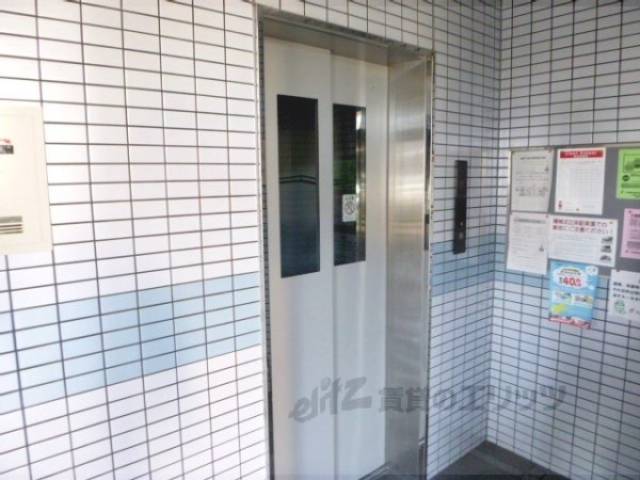 エレベーター