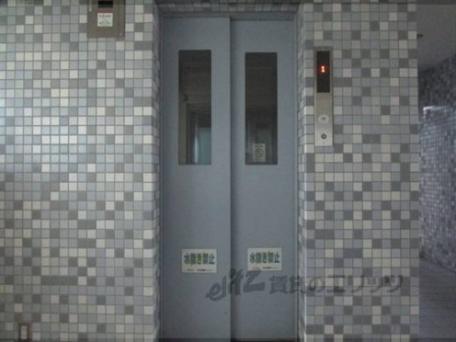 エレベーター