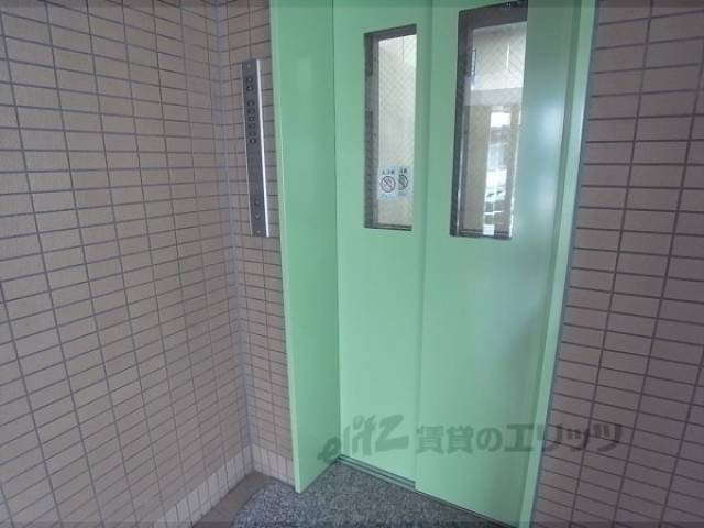 エレベーター