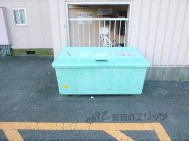 ゴミ捨て場