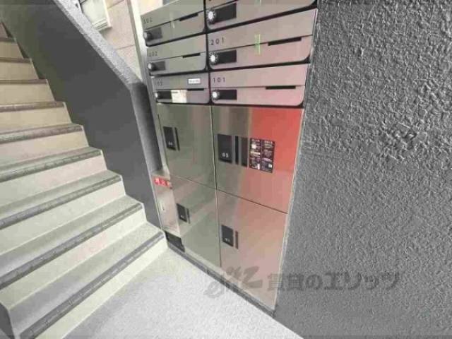 宅配ボックス