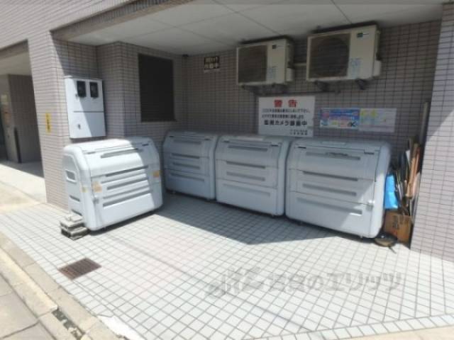 ゴミ置き場