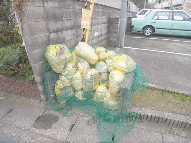 ゴミ置き場