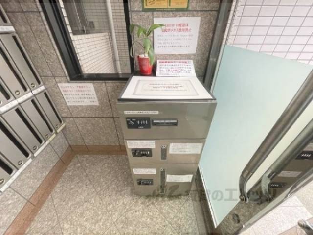 宅配ボックス
